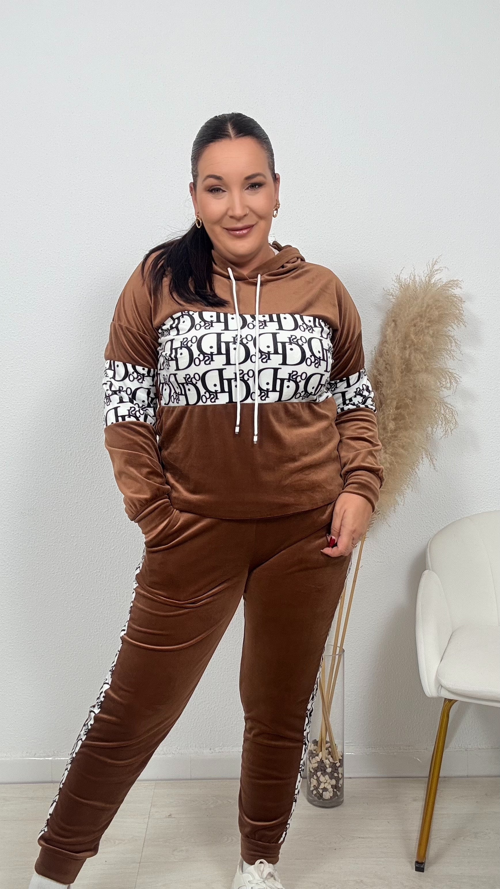 PANTALON SELENA MARRON