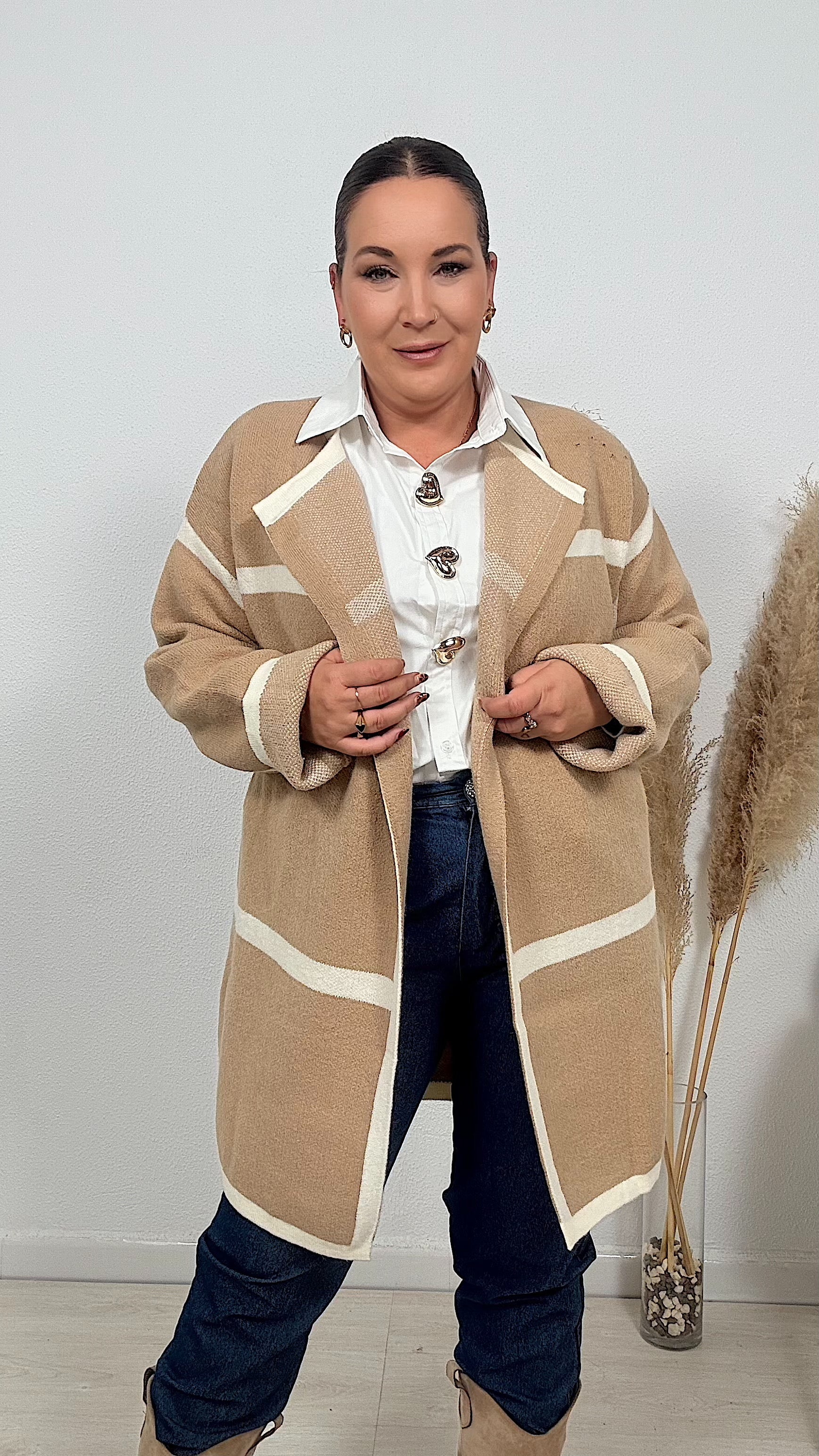 CHAQUETA CLAUDIA BEIGE