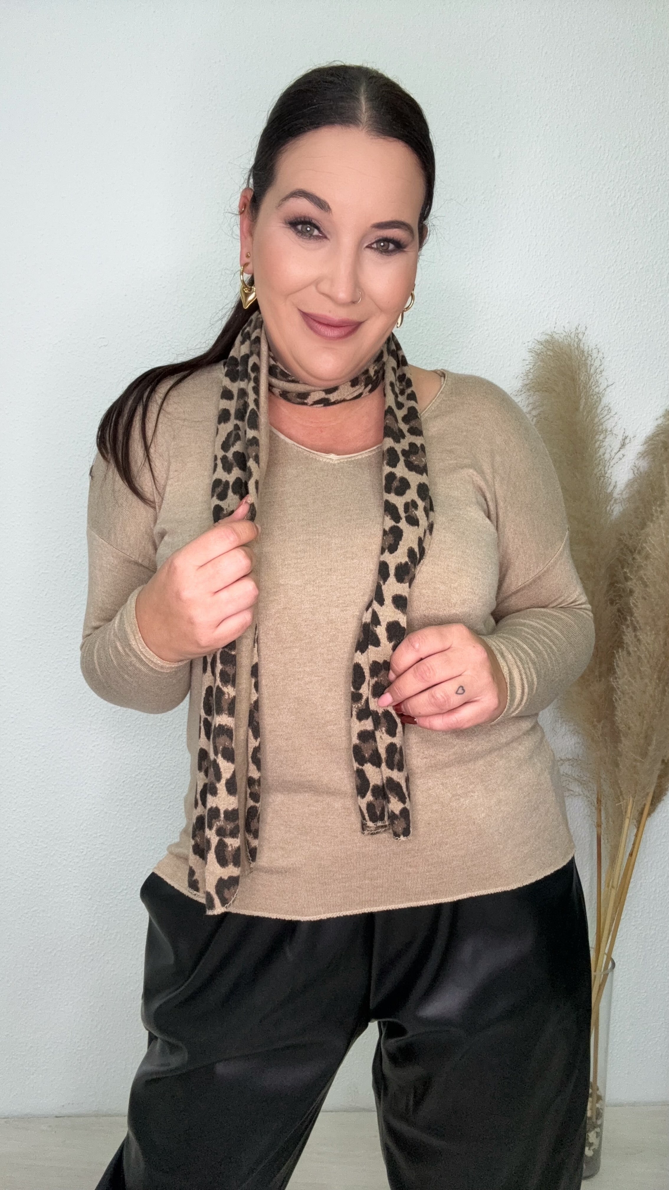 CAMISETA MONICA BEIGE