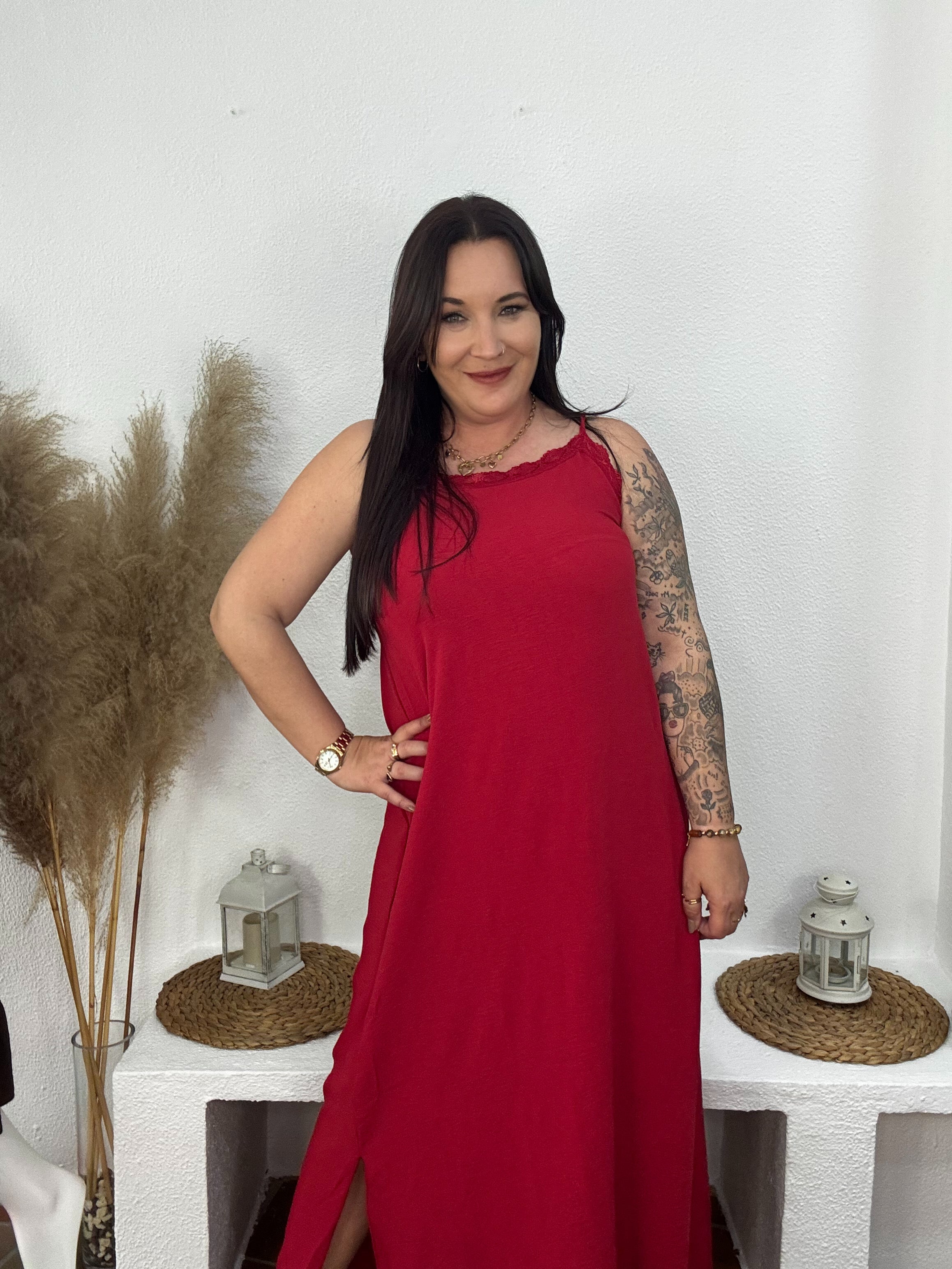 VESTIDO LENCERO