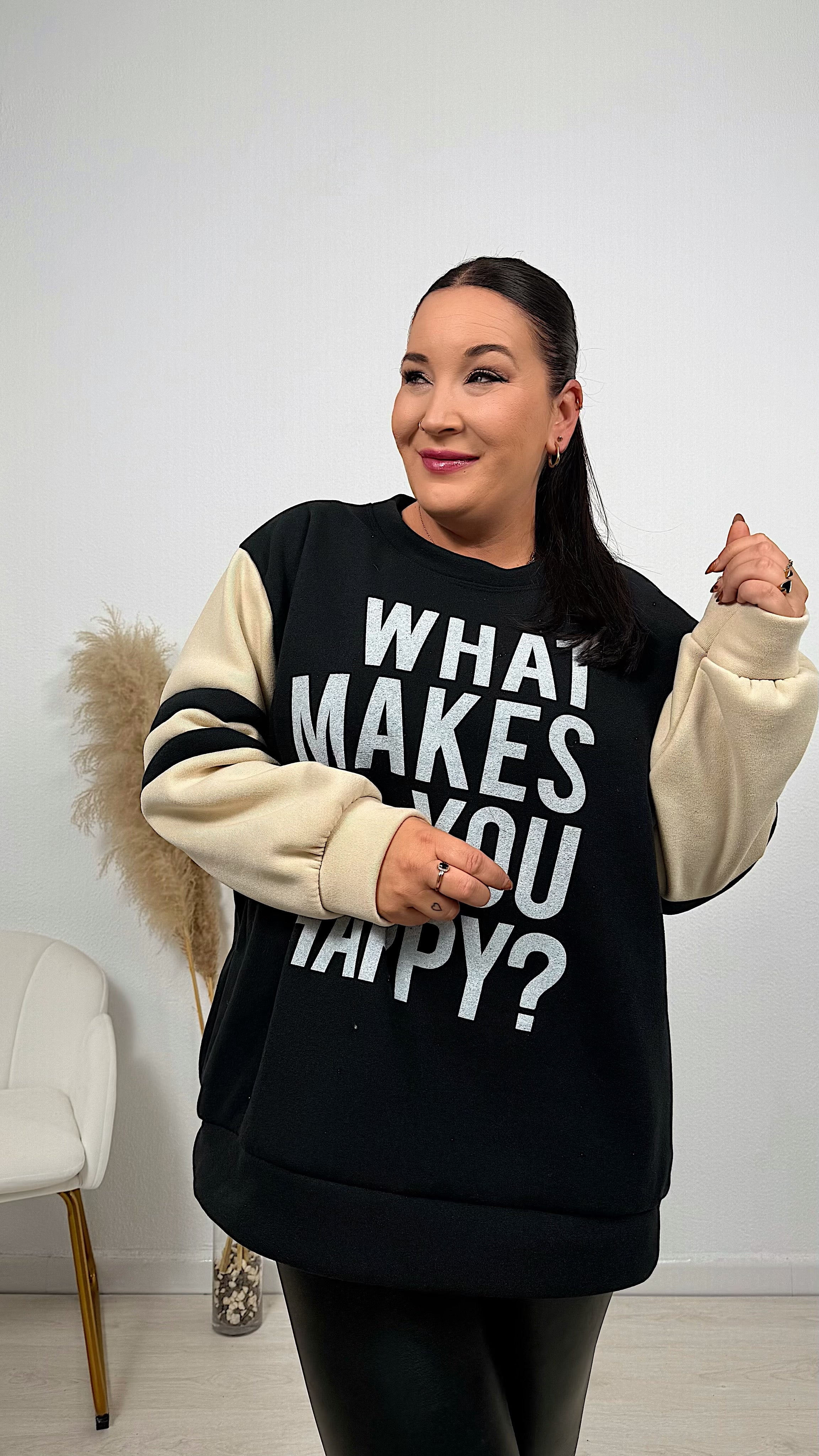 SUDADERA HAPPY NEGRA