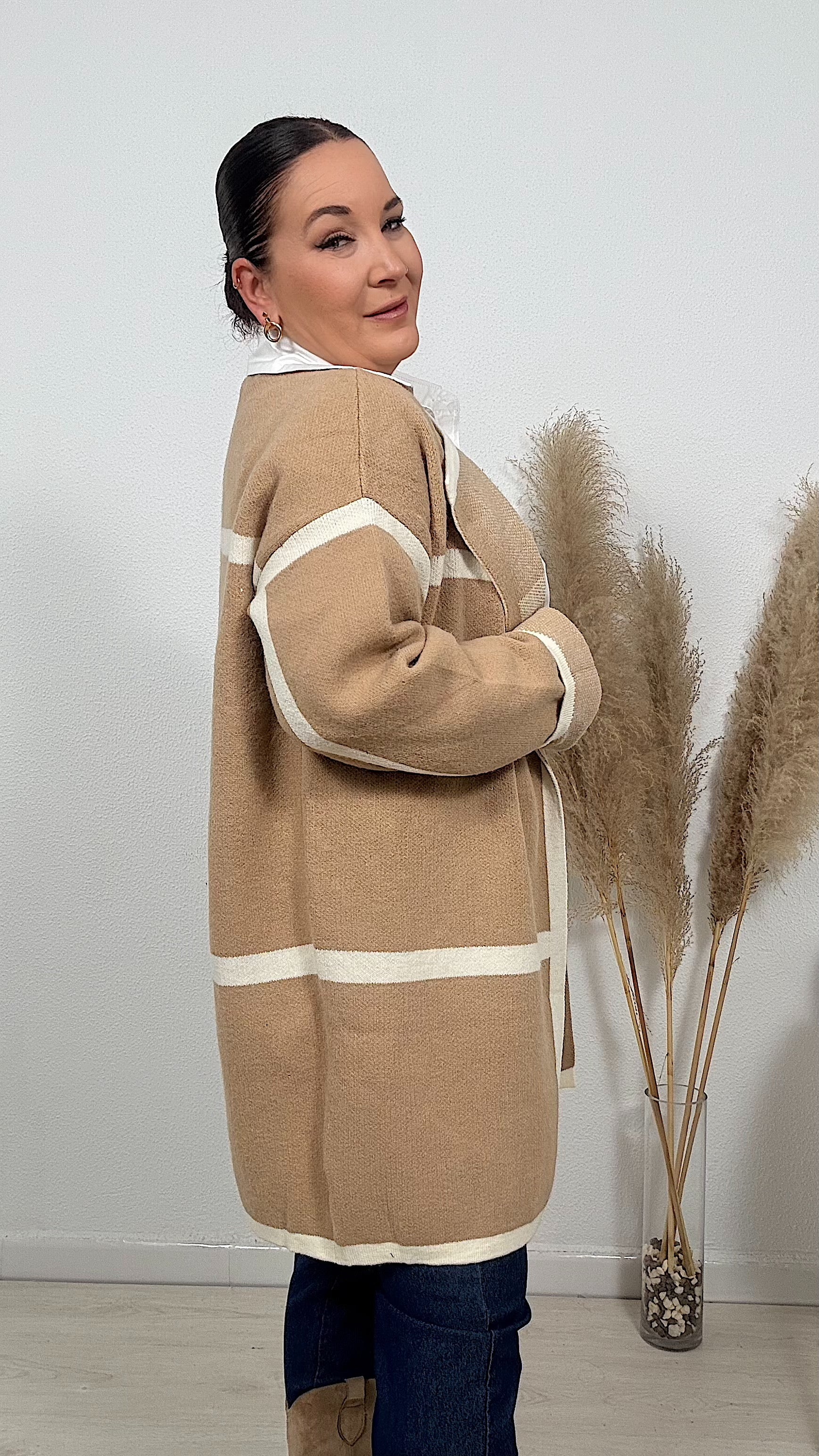 CHAQUETA CLAUDIA BEIGE