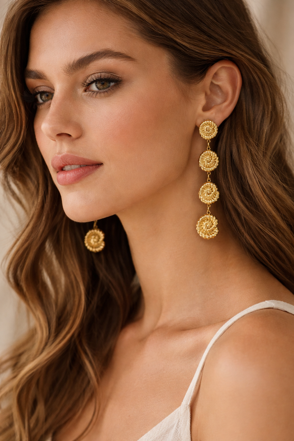 Pendientes acero dorados colgantes con espiral