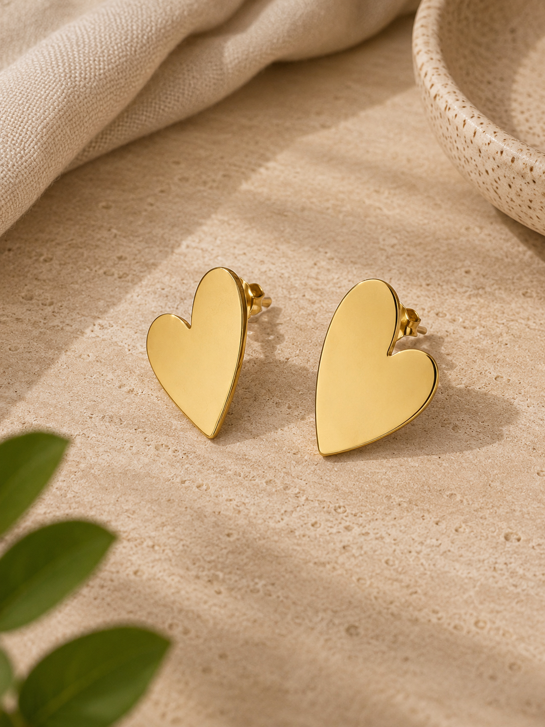 PENDIENTES DORADO CORAZON 456