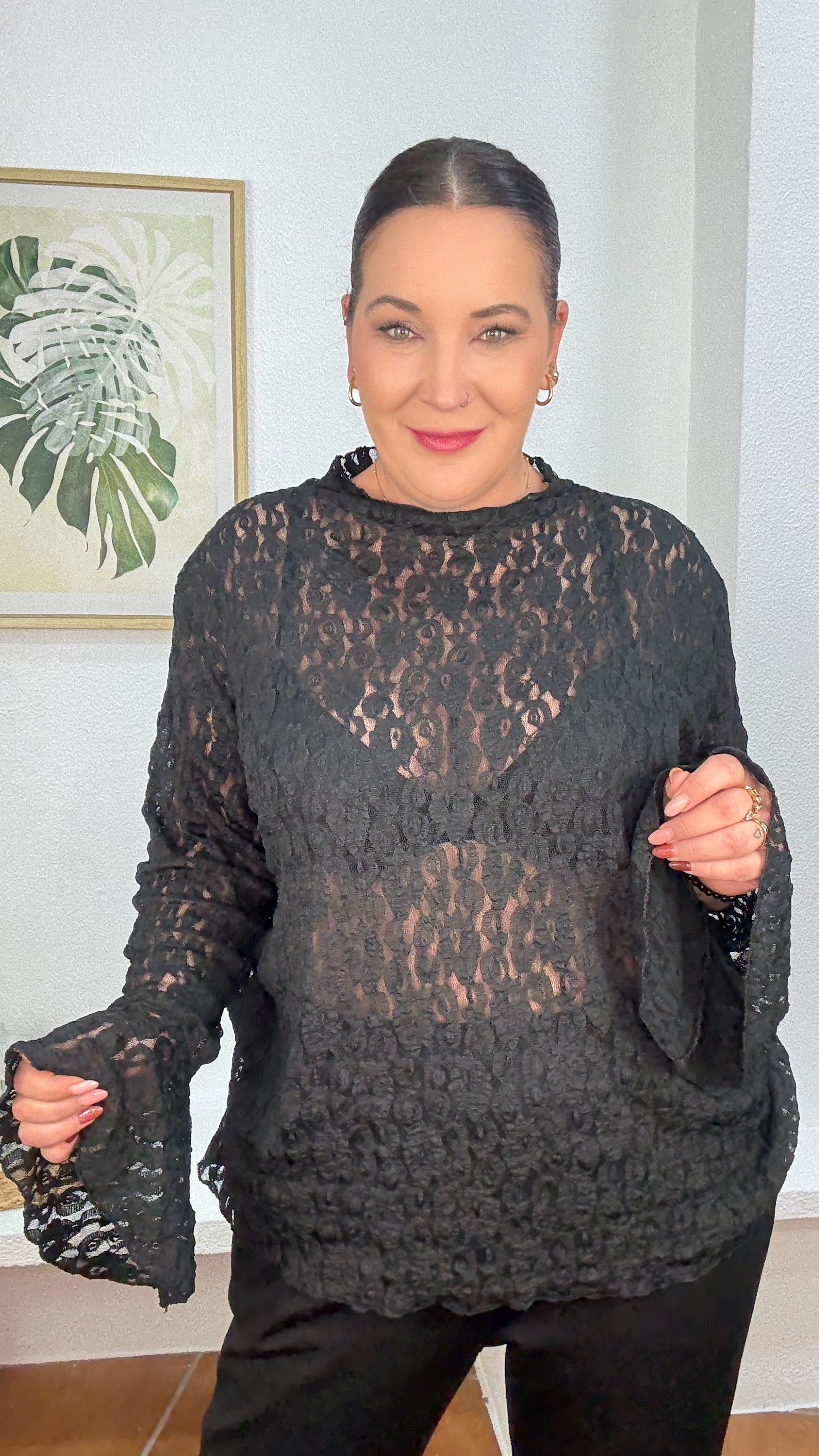 CAMISETA ALEJANDRA NEGRA