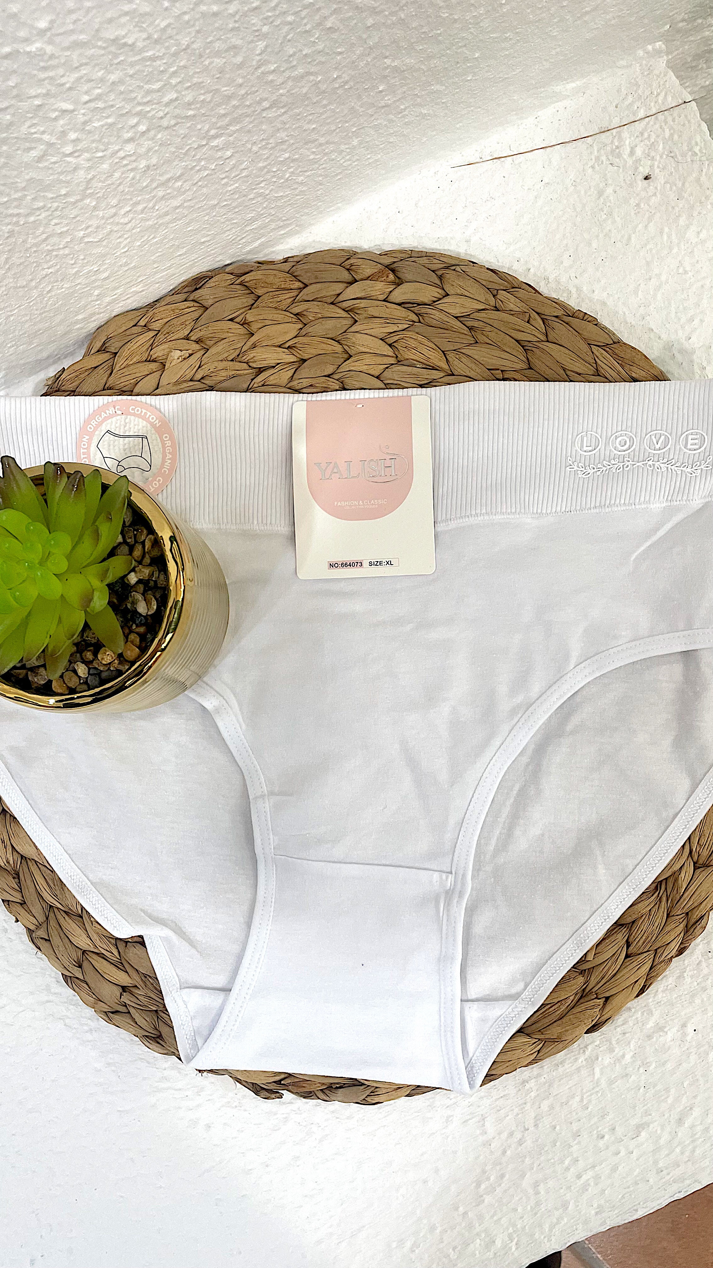 Braga mujer Yalish de algodón en color blanco con banda ancha y mayor sujeción – GlowXL Chiclana