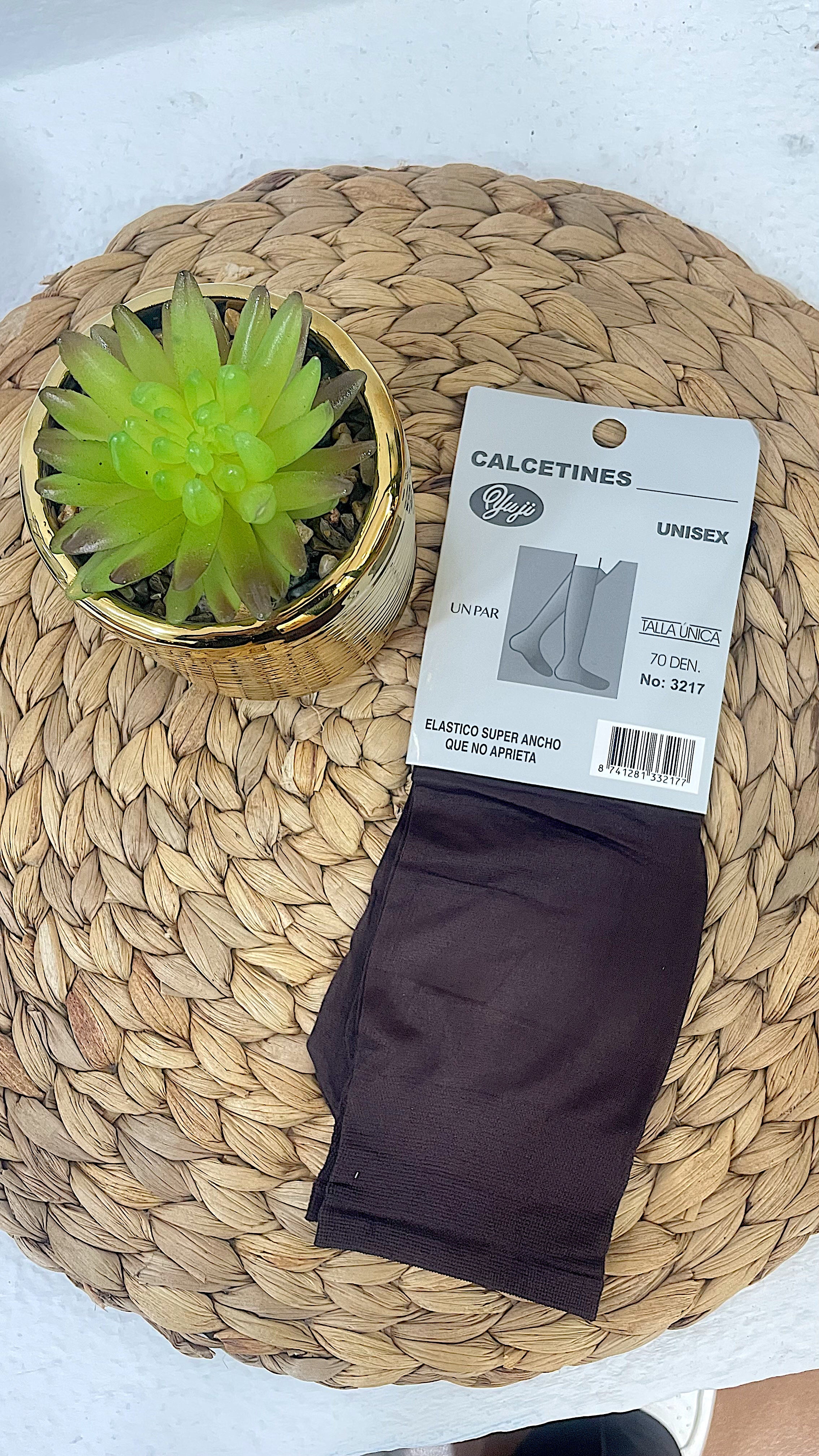 Calcetines de media unisex 70 DEN en color GRIS comodos para uso diario – GlowXL Chiclana