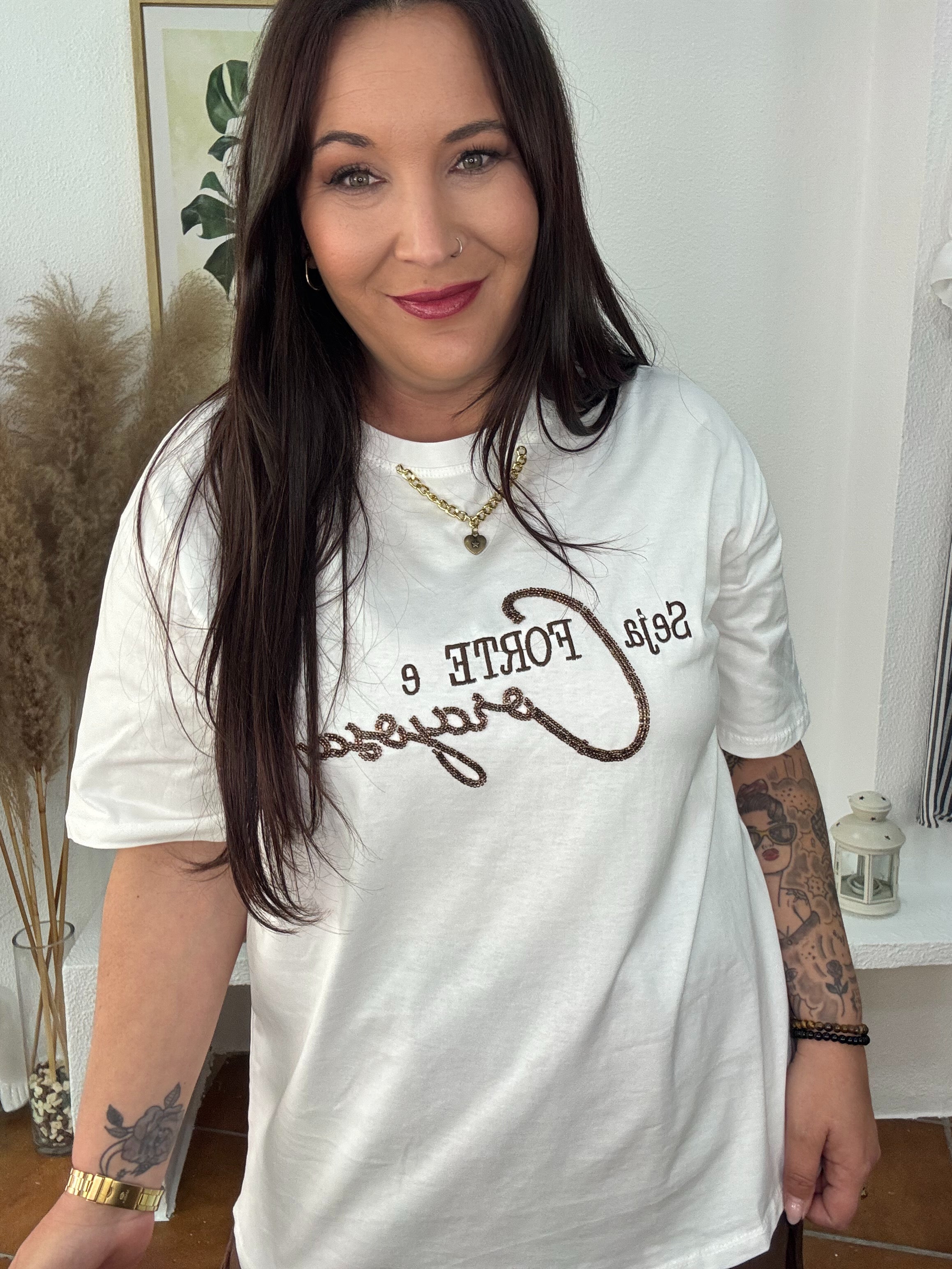 camiseta mujer con estampado lettering GlowXL Chiclana de la Frontera