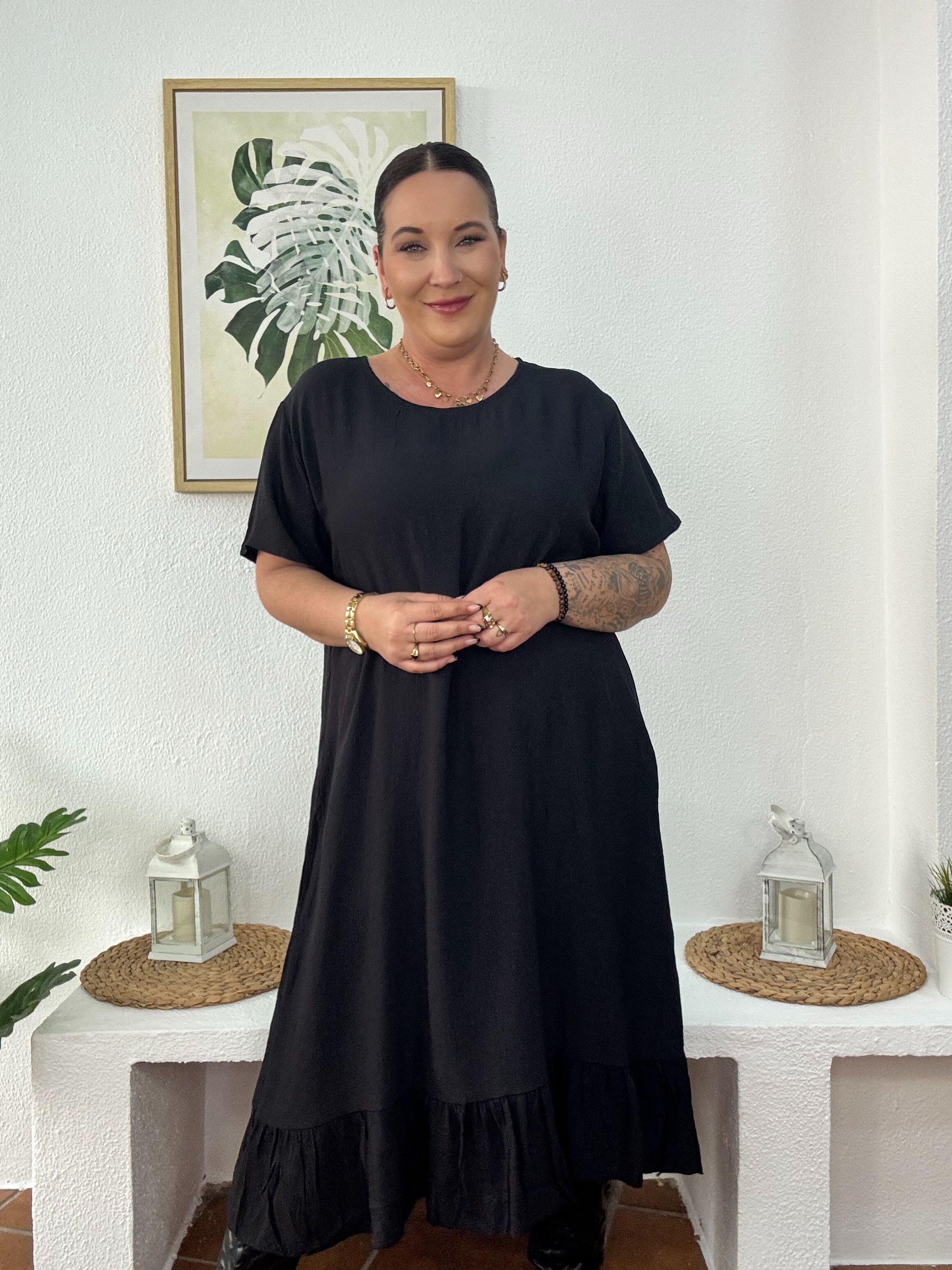 Vestido de mujer fluido con volante GlowXL Chiclana