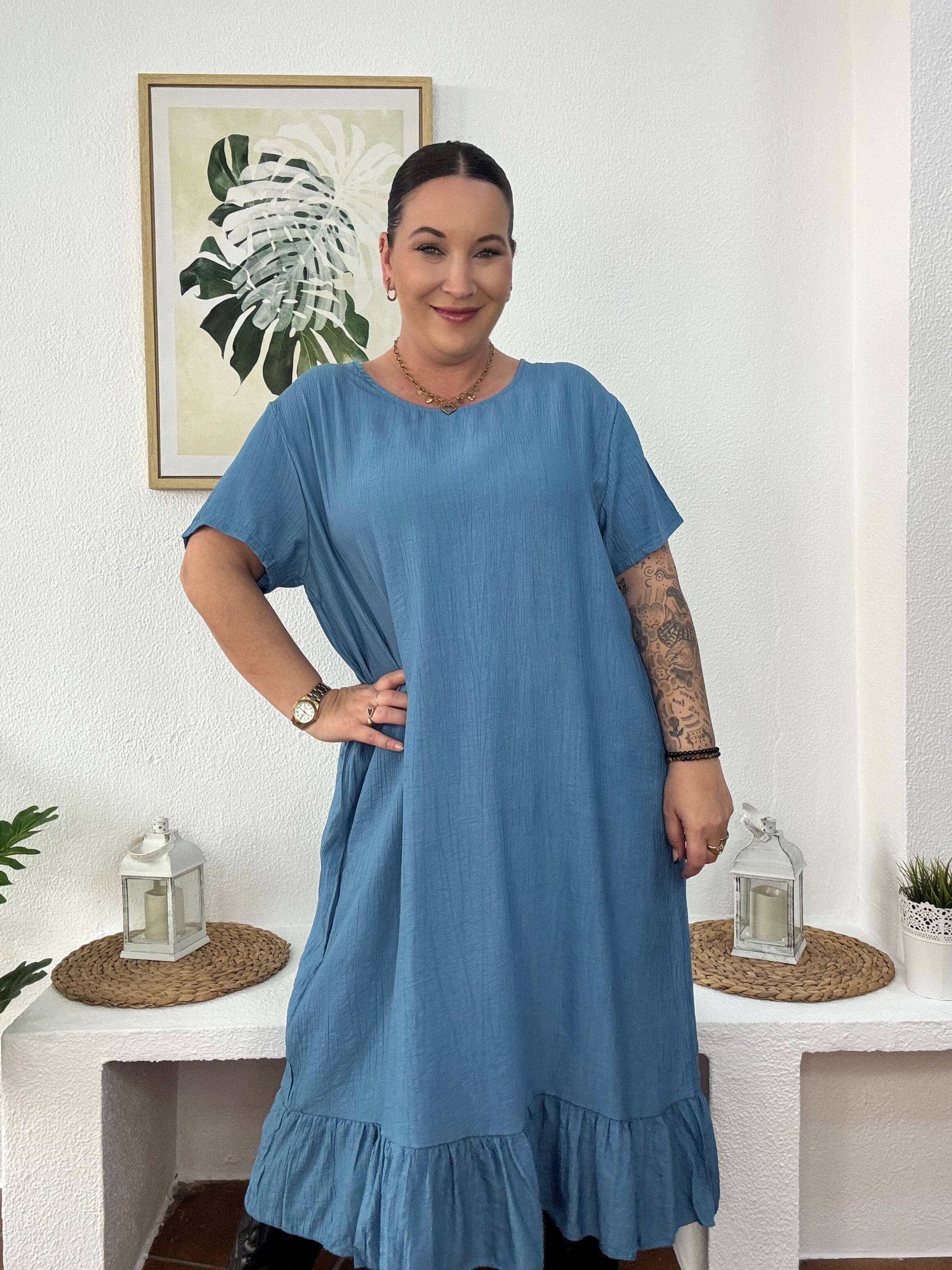 Vestido de mujer fluido con volante GlowXL Chiclana