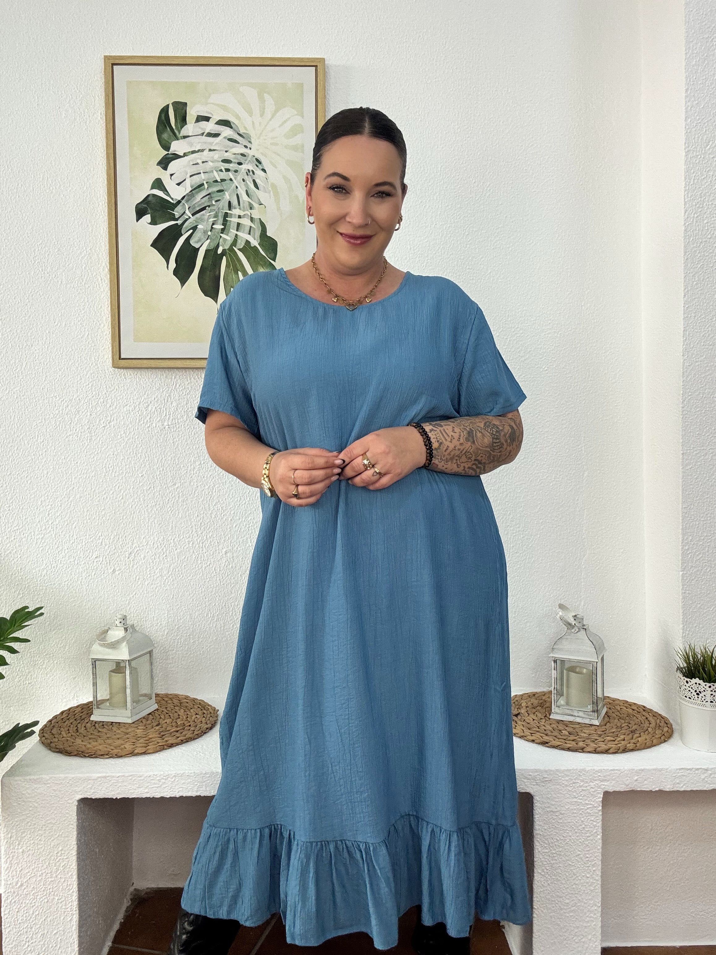 Vestido de mujer fluido con volante GlowXL Chiclana